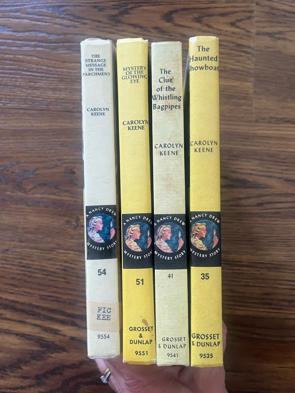 Vintage Nancy drew book lot the mystery of the glowing eye whistling bagpipes